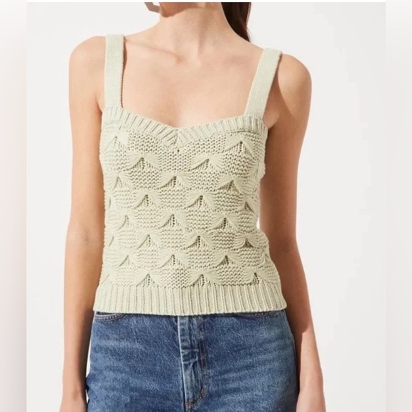 JUSTFAB Knit Tank Top Creamy White Color With Bow Design NWT Size 1X - Picture 2 of 12